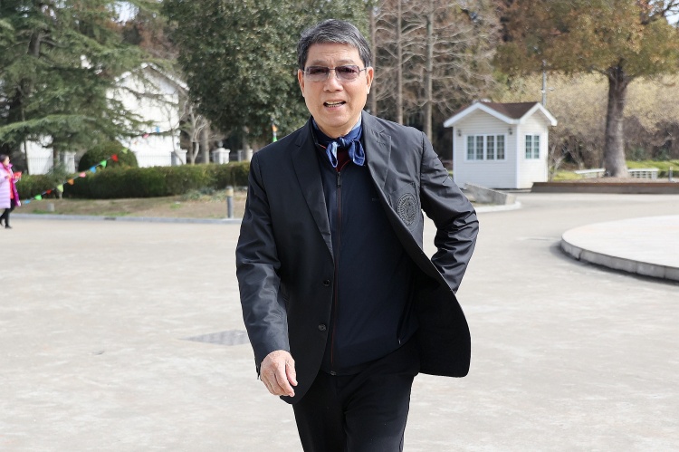 开云APP-徐根宝：从球员退役后转型教练我花了8年 青训要把出人才放在首位